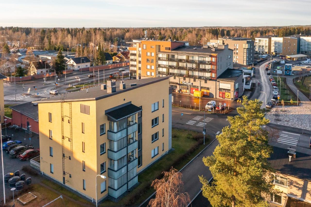 Valoisa Parvekkeellinen Kaksio, Oma Parkkipaikka Apartamento Tampere Exterior foto
